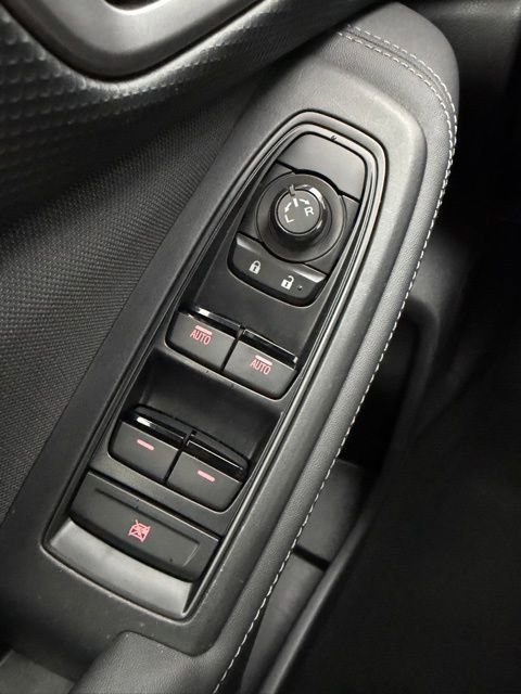 Used 2023 Subaru Forester Premium image 18