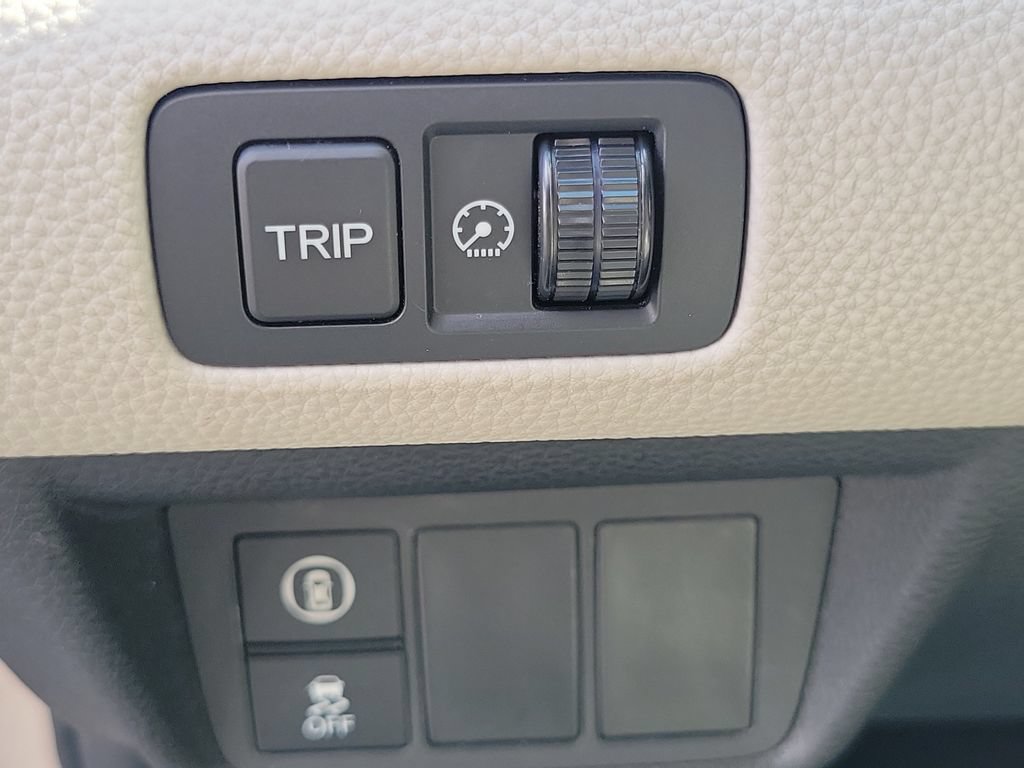 Used 2018 Honda Accord LX image 19