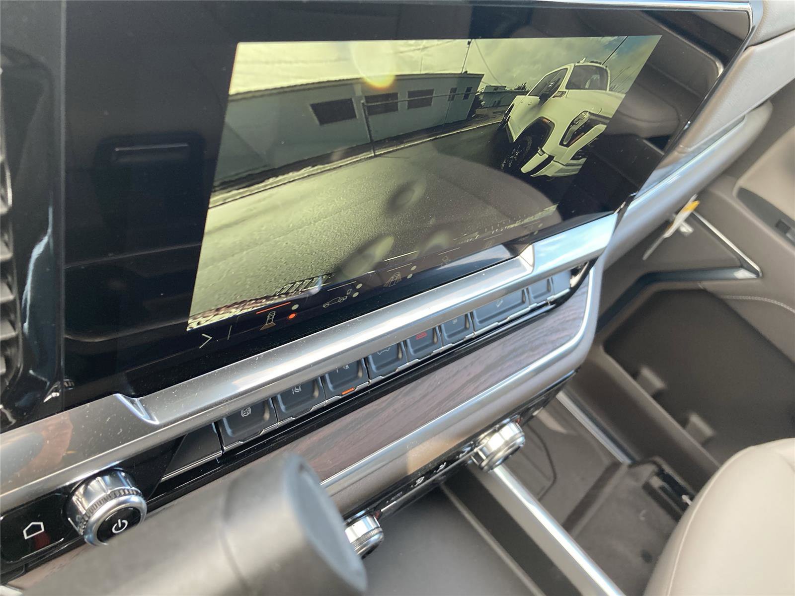 New 2026 GMC Sierra 2500 SLT w/ SLT Premium Package image 30