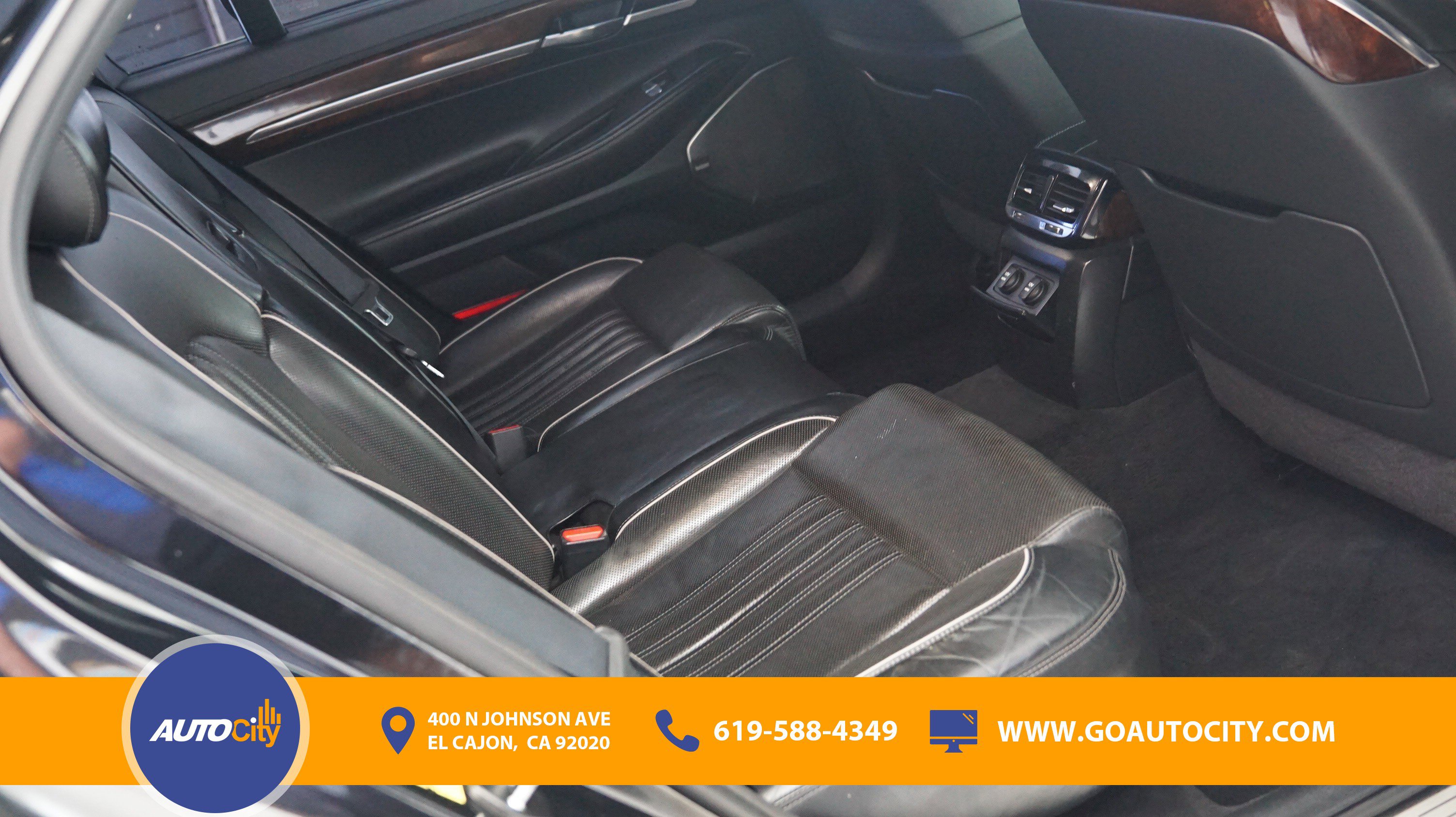 Used 2017 Genesis G90 3.3T Premium image 13