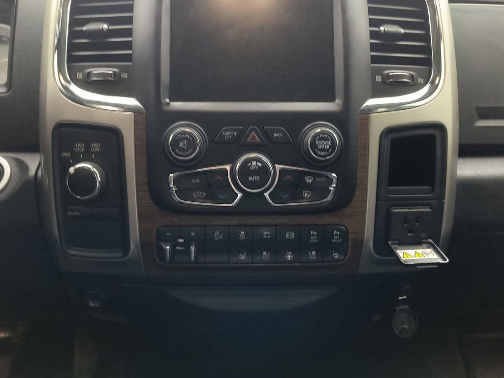 Used 2017 RAM 2500 Laramie w/ Off Road Package AWD/4WD image 15