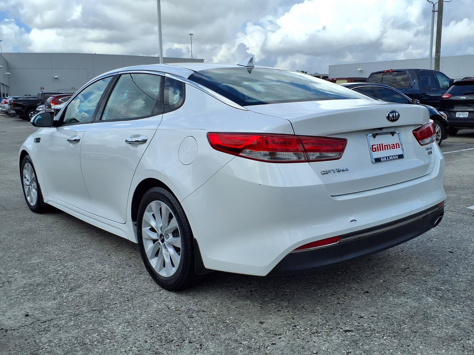 Used 2016 Kia Optima EX FWD image 3