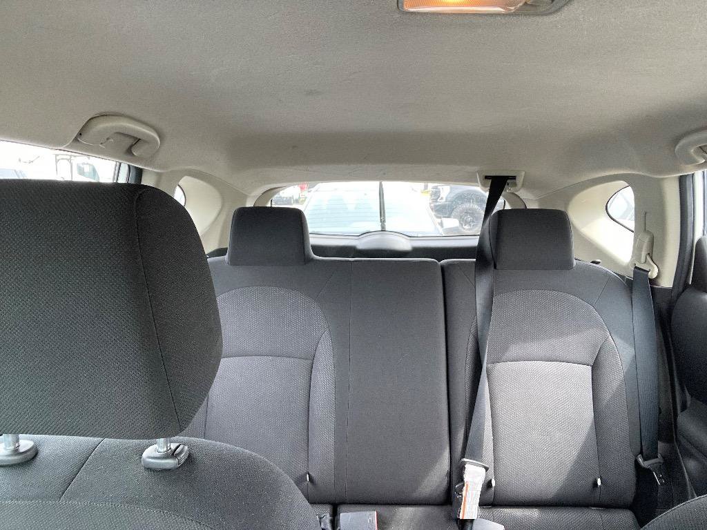 Used 2014 Nissan Rogue S w/ Convenience Package AWD/4WD image 12
