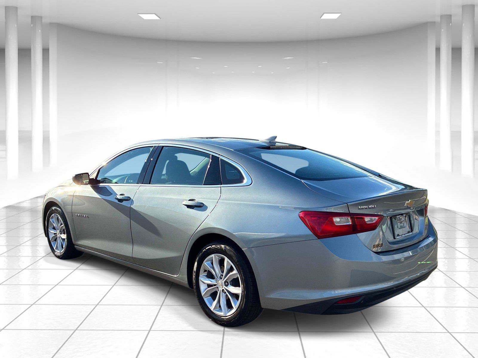 Used 2023 Chevrolet Malibu LT FWD image 5