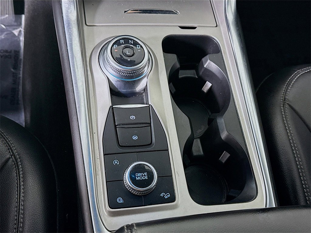 Used 2024 Ford Explorer Limited image 10