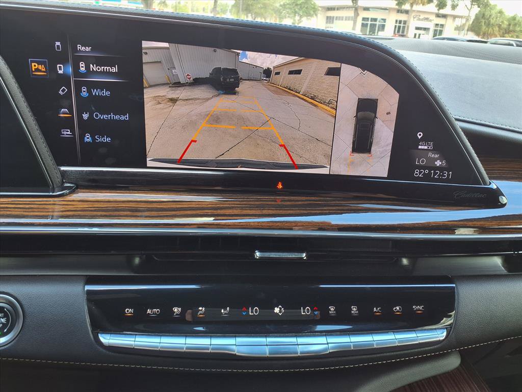 Used 2022 Cadillac Escalade Premium Luxury RWD image 27