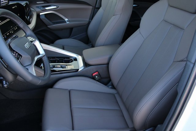 New 2025 Audi Q5 Premium Plus image 16