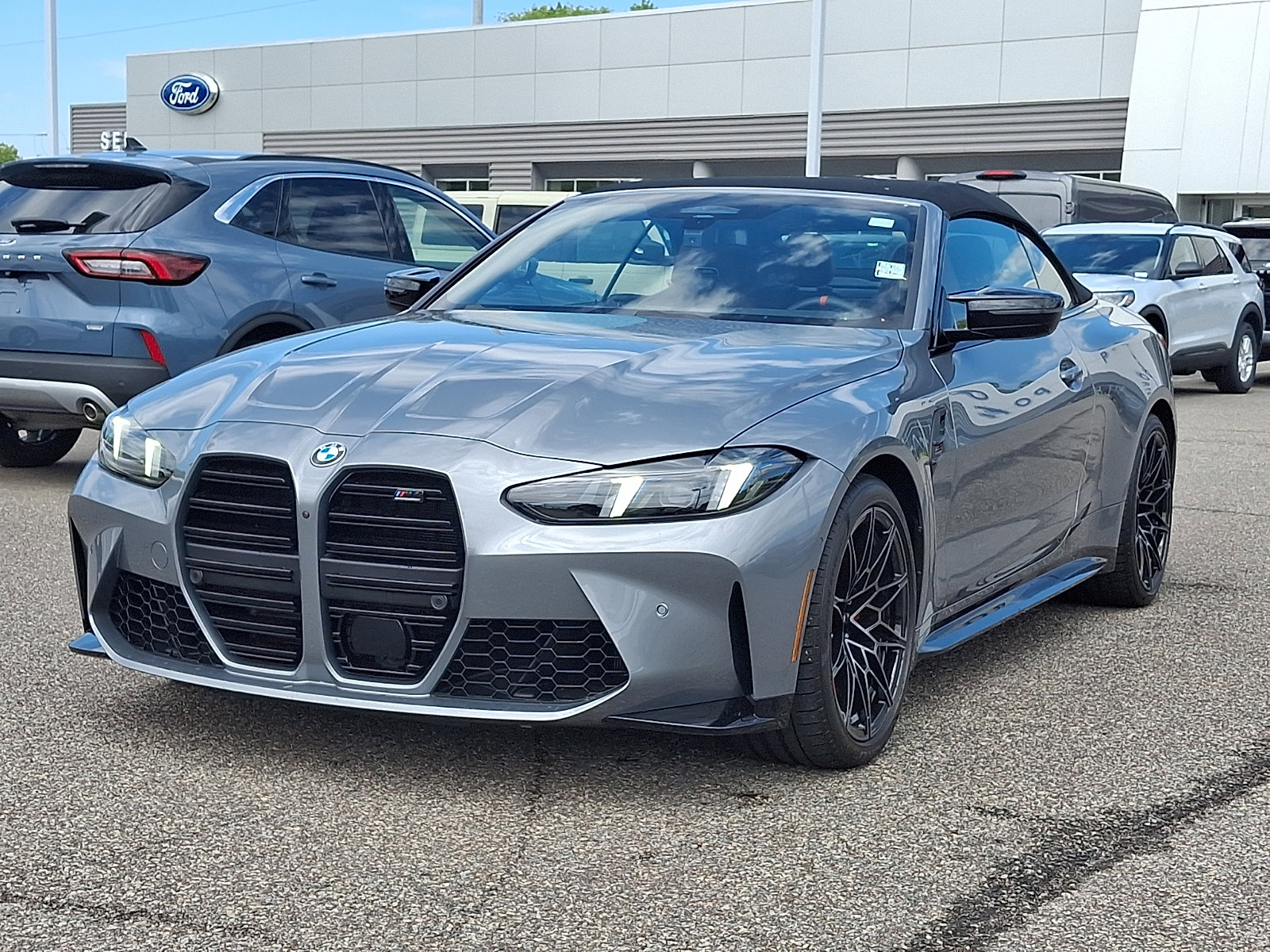 Used 2025 BMW M4 xDrive Competition AWD/4WD image 4