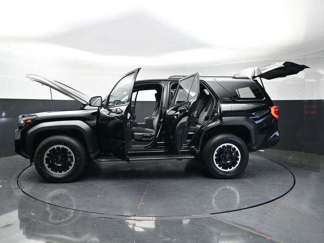 Used 2025 Toyota 4Runner TRD Off-Road AWD/4WD image 41