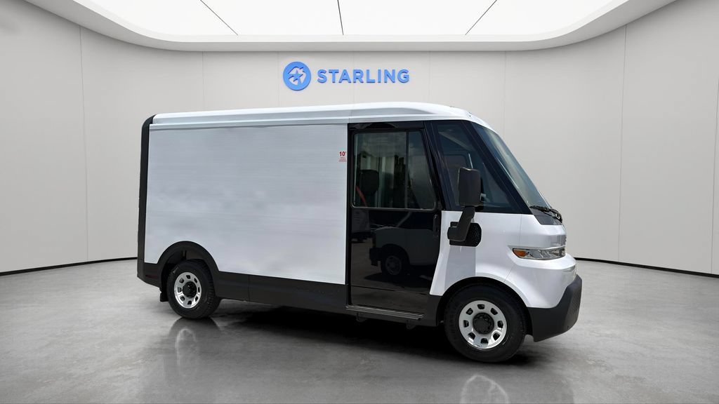 Used 2024 Chevrolet Brightdrop 400 w/ Commercial Equipment Package AWD/4WD image 13