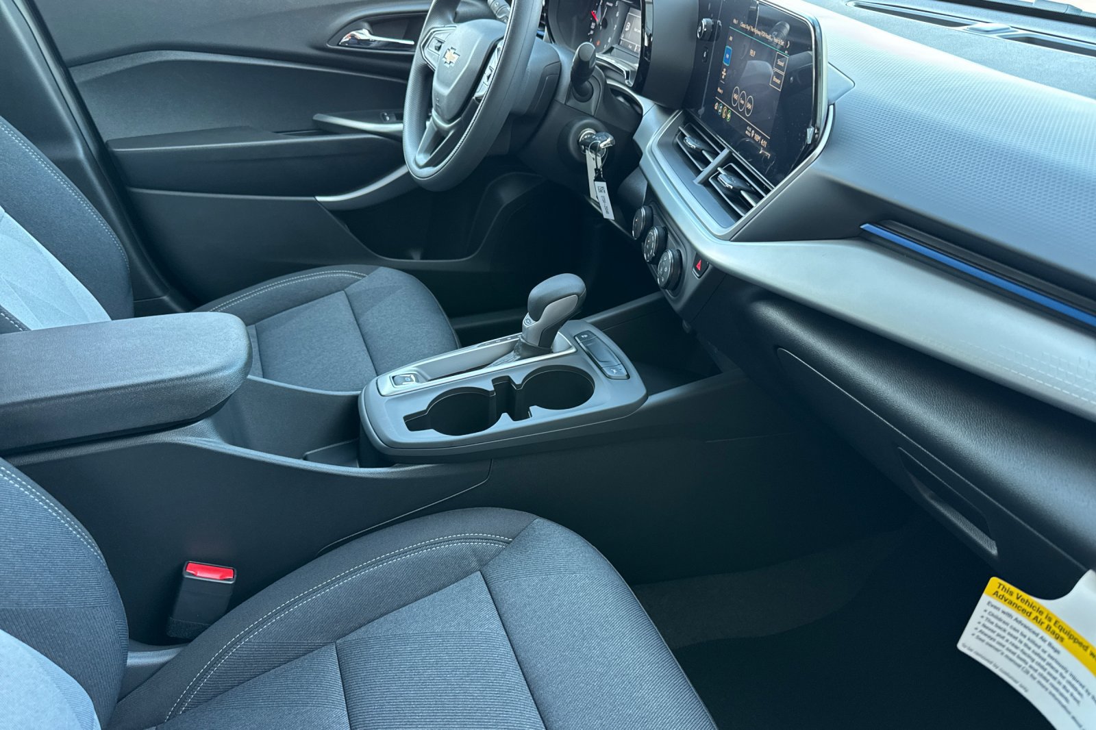 New 2026 Chevrolet Trax LS w/ LS Convenience Package FWD image 15