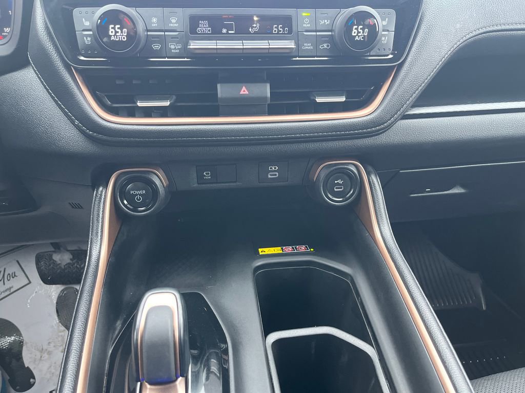 Certified 2024 Toyota Grand Highlander AWD Hybrid image 17