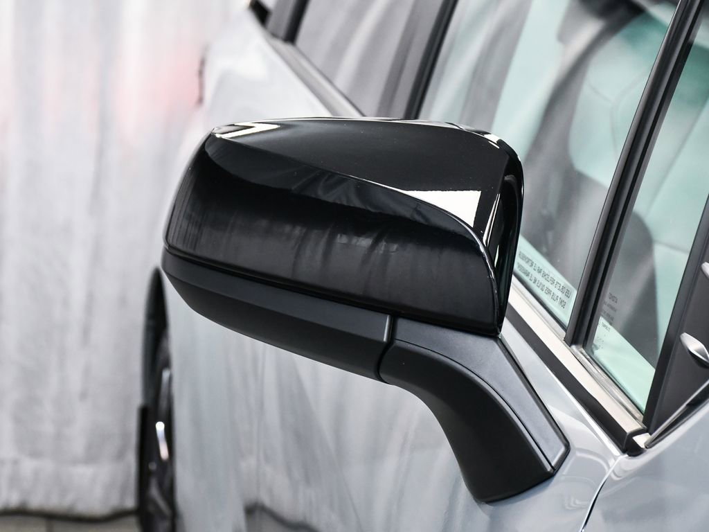 Used 2024 Toyota Sienna XSE image 65