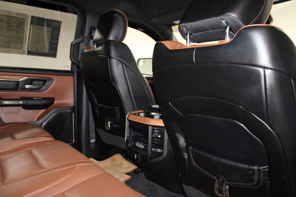 Used 2022 RAM 1500 Limited w/ Body-Colour Bumper Group AWD/4WD image 32