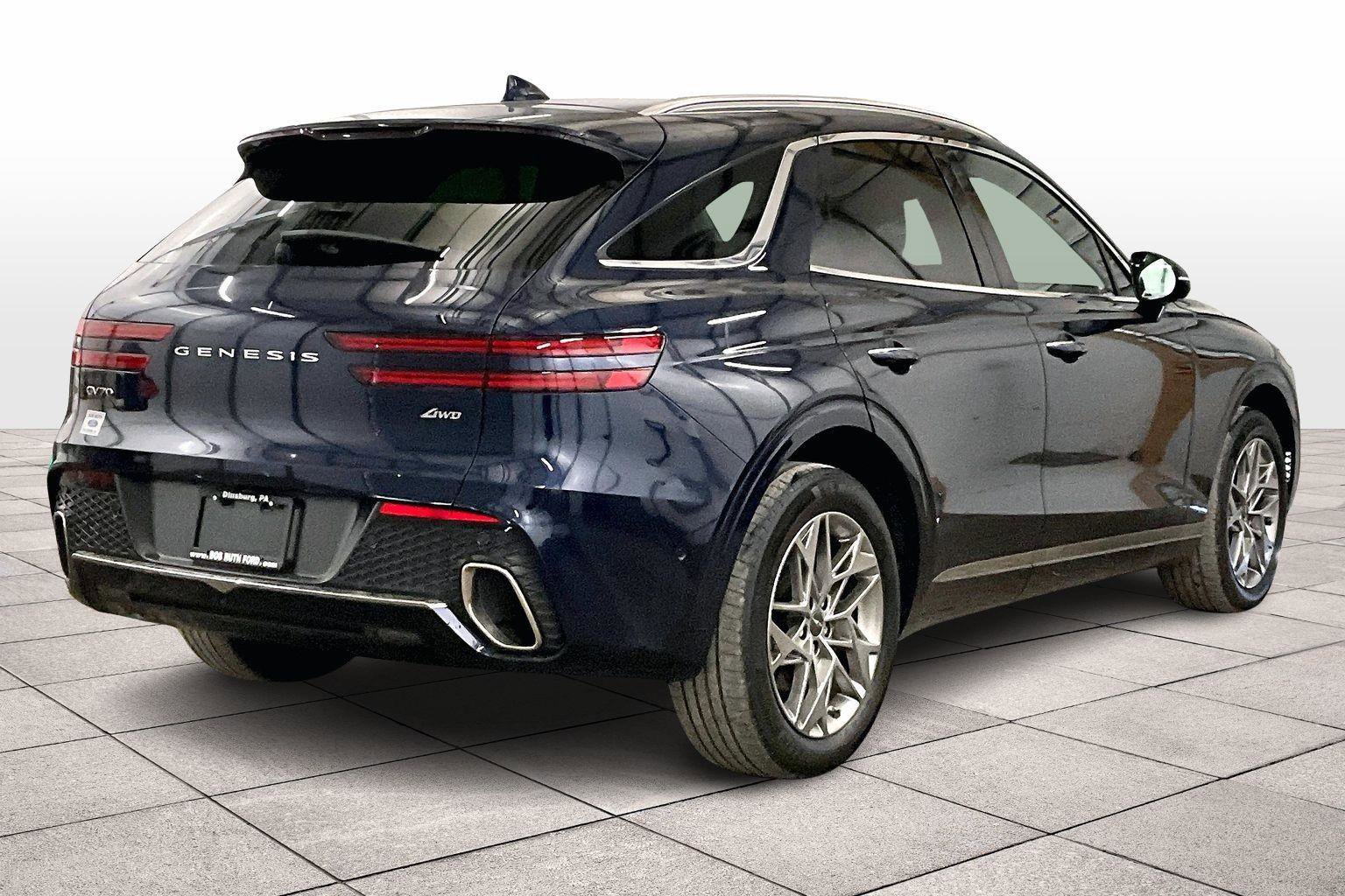 Used 2022 Genesis GV70 2.5T w/ Advanced Package image 11