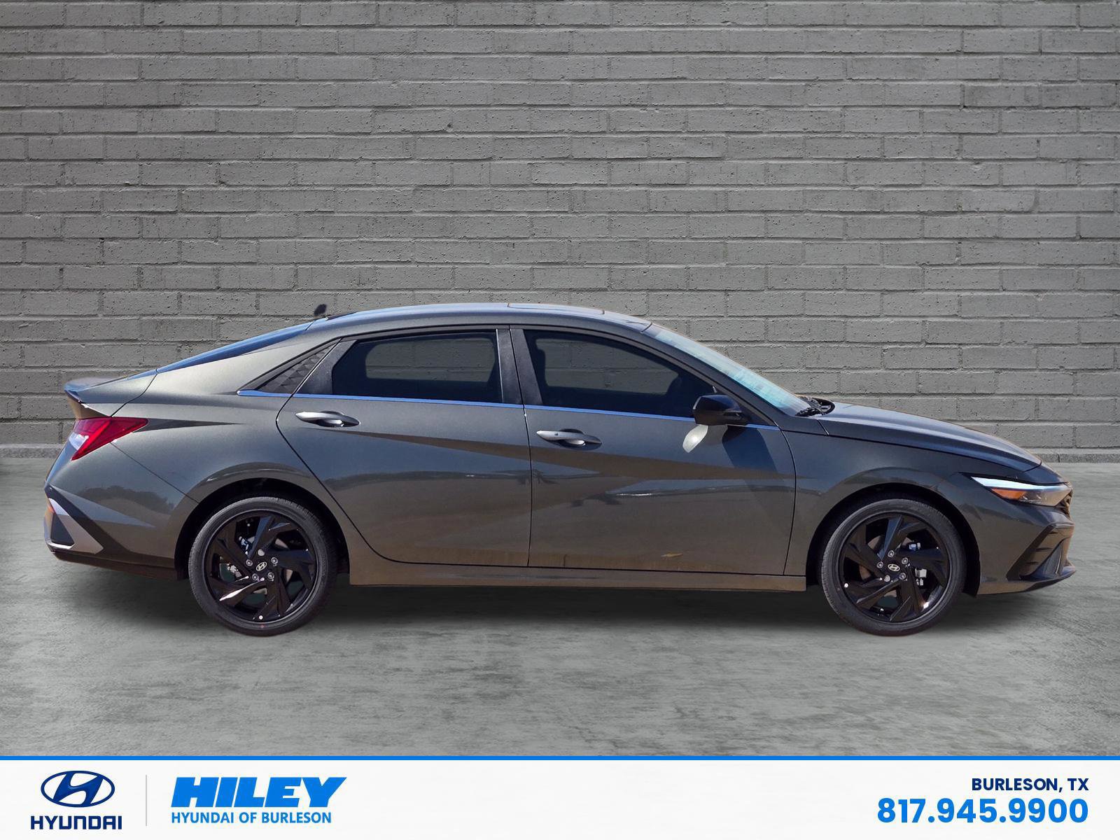 New 2026 Hyundai Elantra SEL Sport Premium FWD image 3