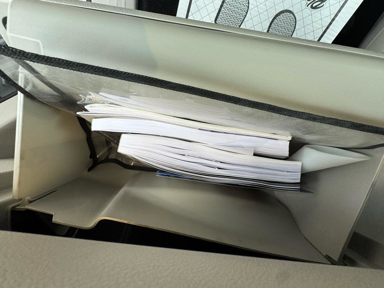 Used 2022 Chrysler Pacifica Touring-L image 17