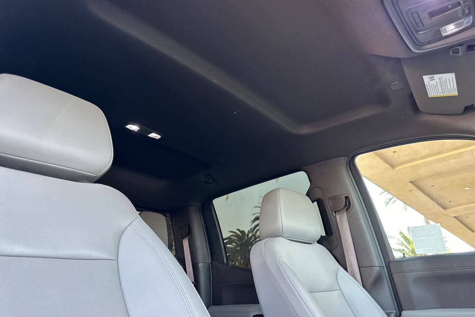 Certified 2022 GMC Sierra 1500 SLT w/ SLT Premium Package image 17