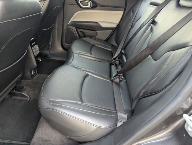 Used 2023 Jeep Compass Limited image 16