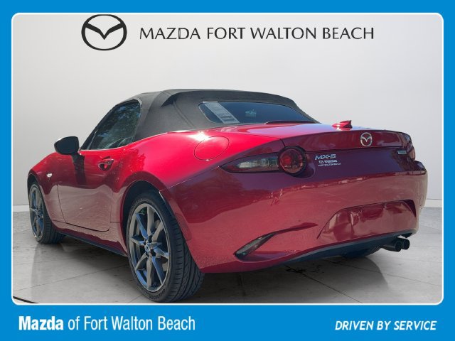 Used 2017 MAZDA MX-5 Miata Grand Touring RWD image 4