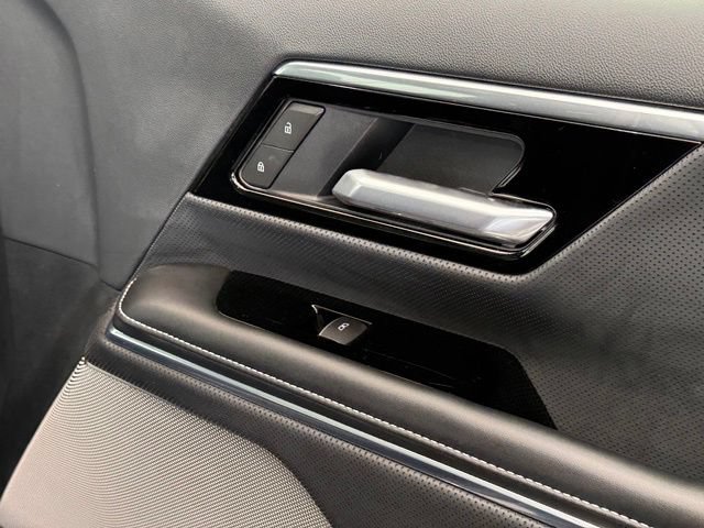 Used 2025 GMC Sierra EV Denali AWD/4WD image 26