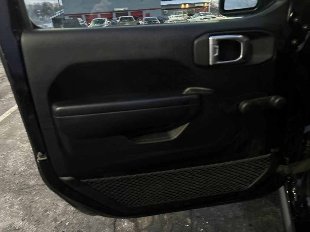 Used 2021 Jeep Wrangler Unlimited Willys image 18