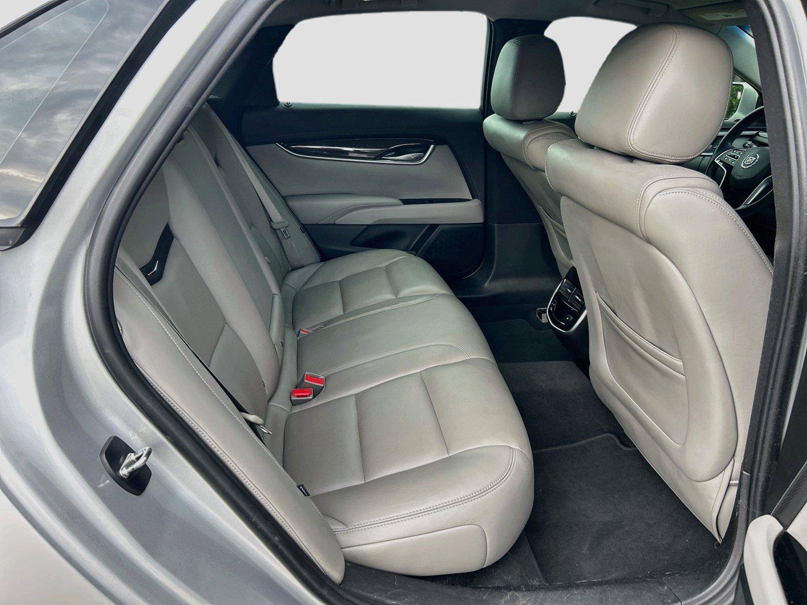 Used 2015 Cadillac XTS Luxury w/ Driver Awareness Package FWD image 20