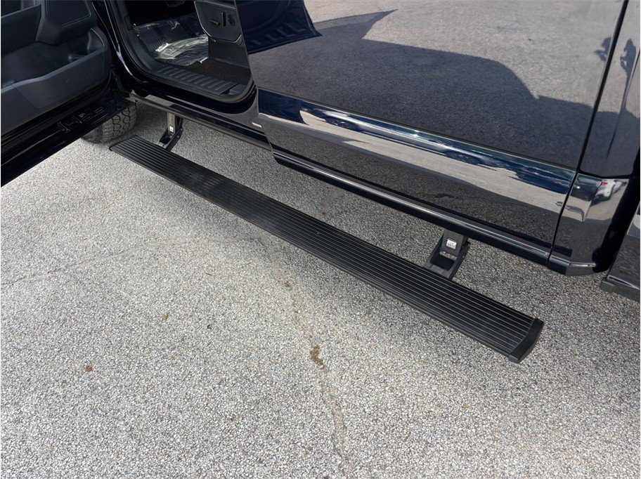 Used 2022 Ford F150 Lariat AWD/4WD image 17