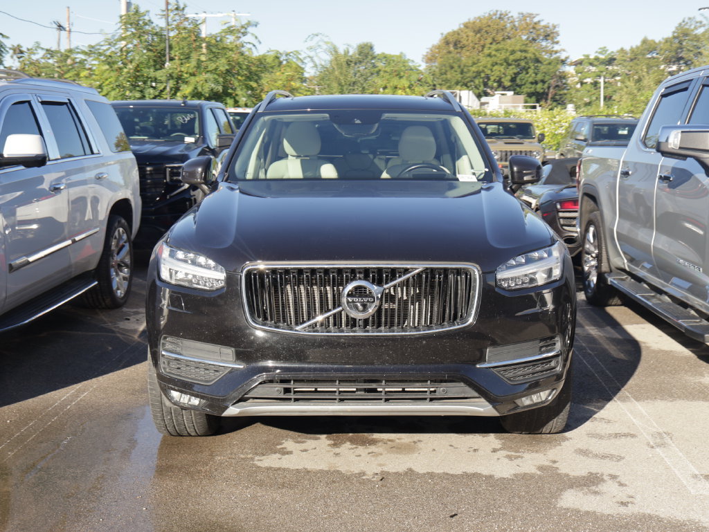 Used 2018 Volvo XC90 T6 Momentum w/ Convenience Package AWD/4WD image 8