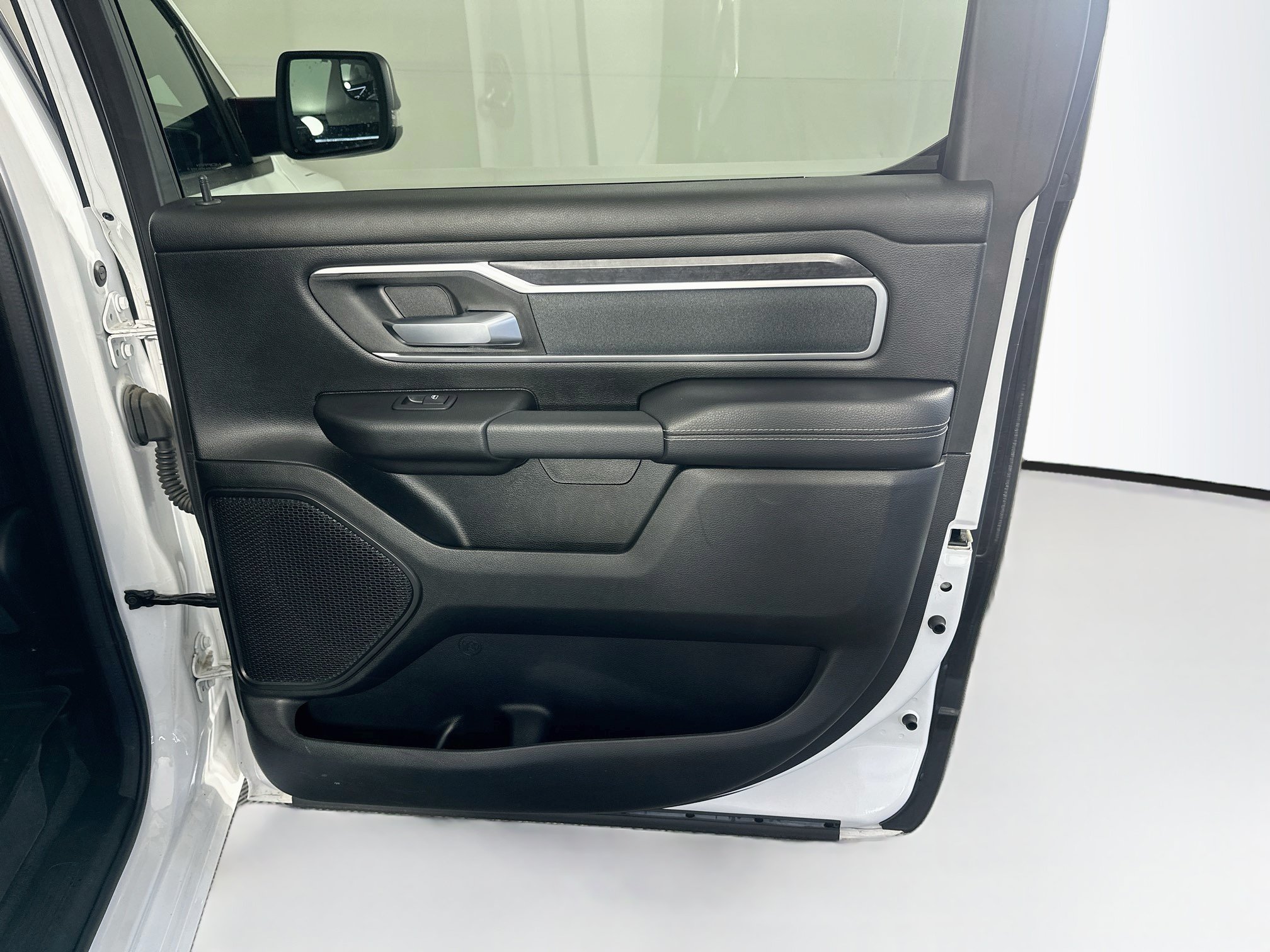 Used 2023 RAM 1500 Big Horn AWD/4WD image 27
