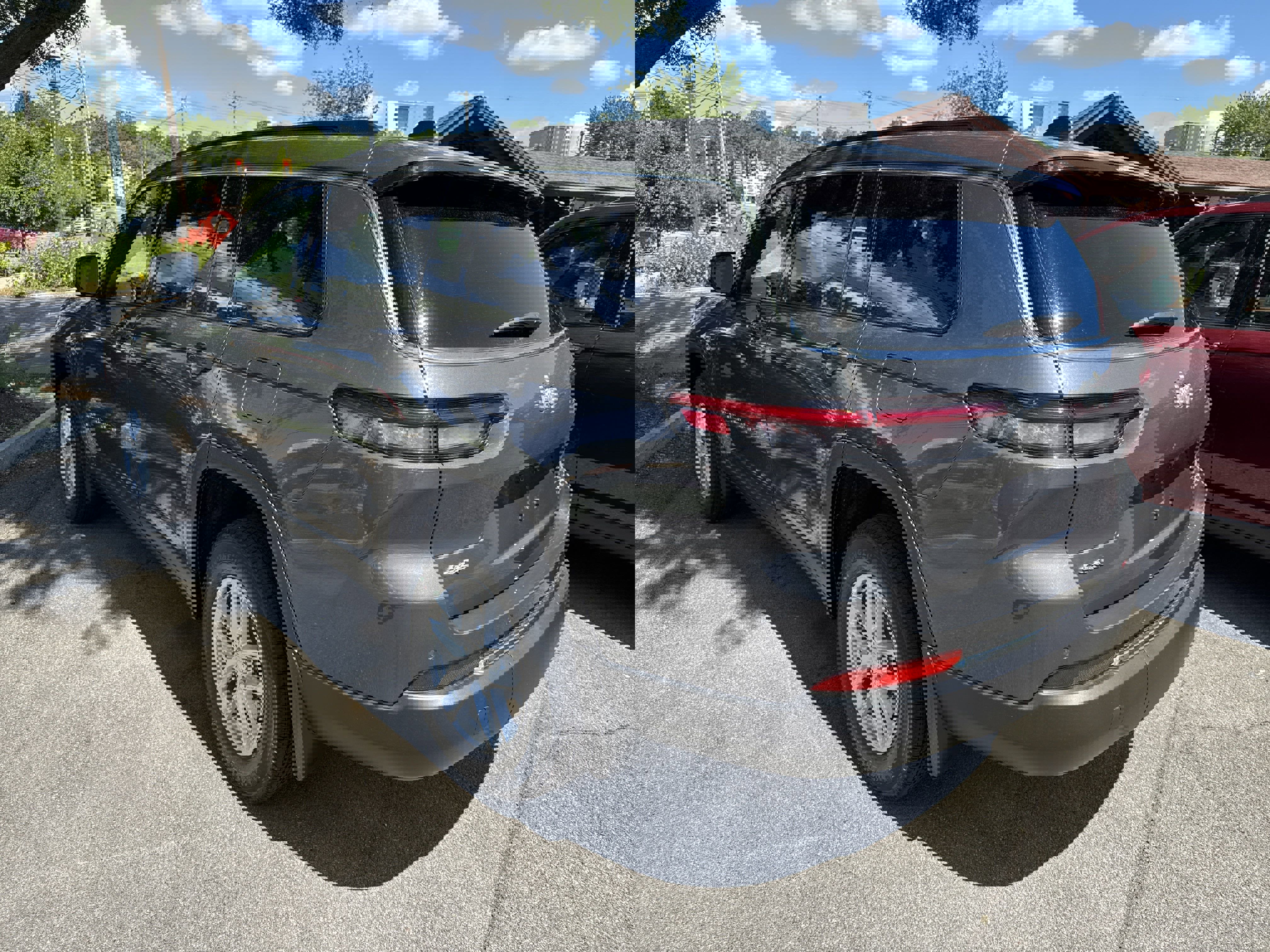 New 2025 Jeep Grand Cherokee L Laredo w/ Luxury Tech Group I image 5