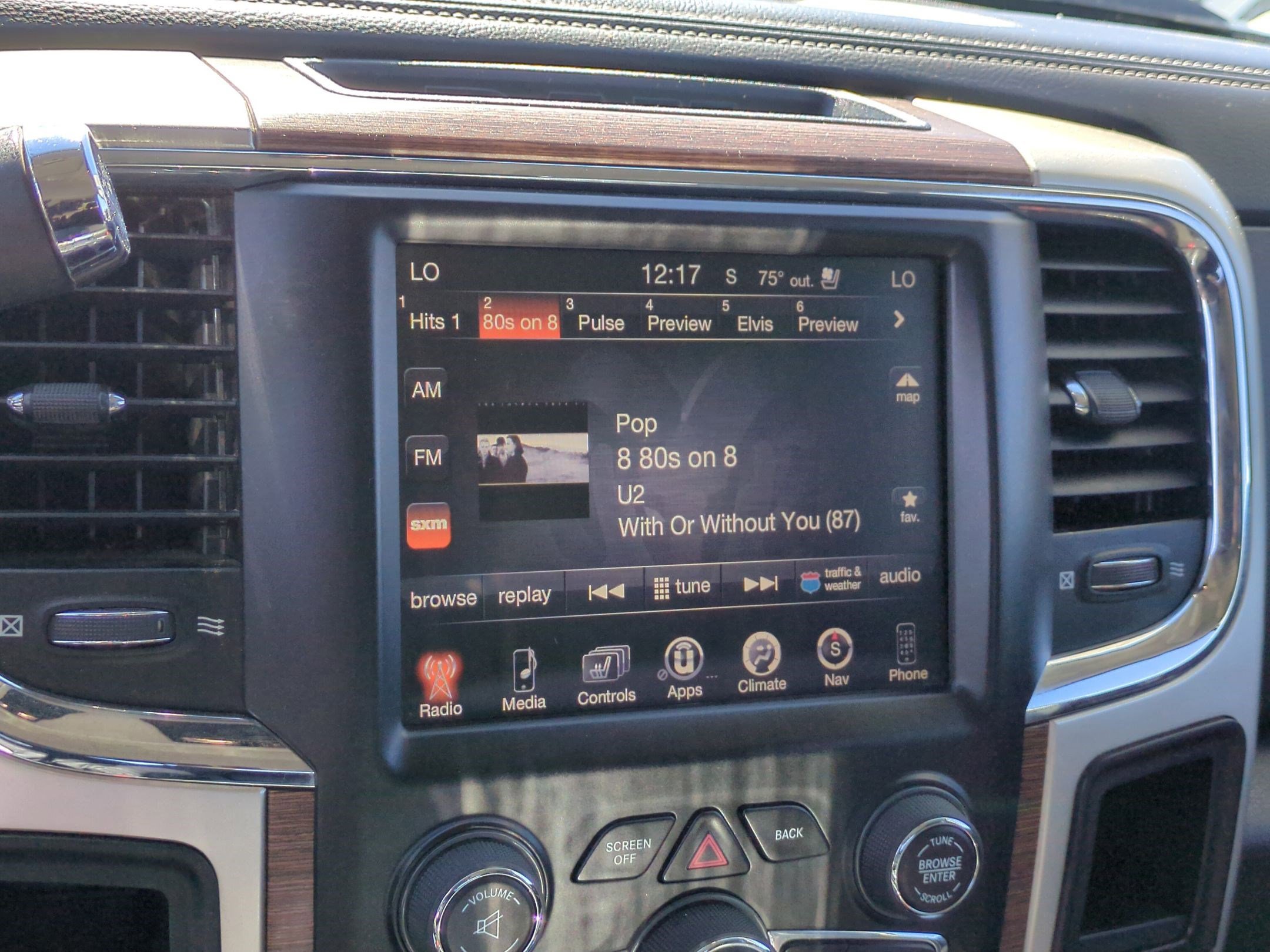 Used 2016 RAM 2500 Laramie w/ Sport Appearance Group image 22