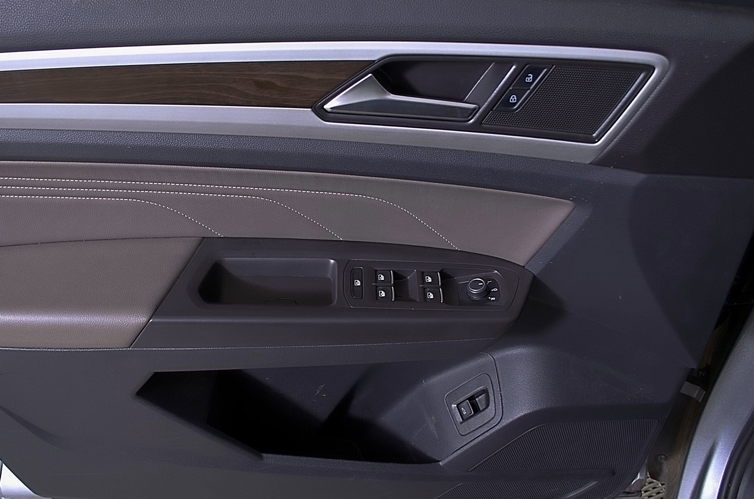 Used 2022 Volkswagen Atlas SE image 19