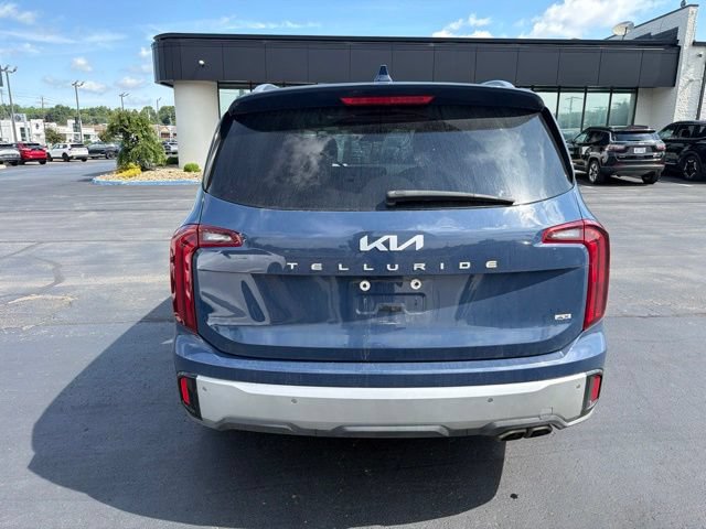 Certified 2024 Kia Telluride S w/ S Sunroof Package AWD/4WD image 5