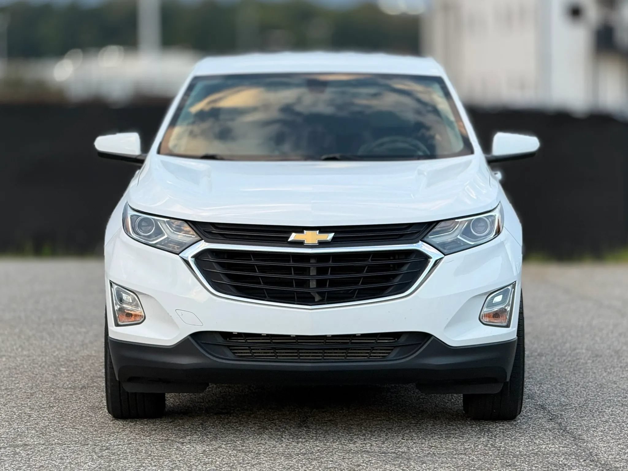 Used 2018 Chevrolet Equinox LT w/ LPO, Cargo Package AWD/4WD image 5