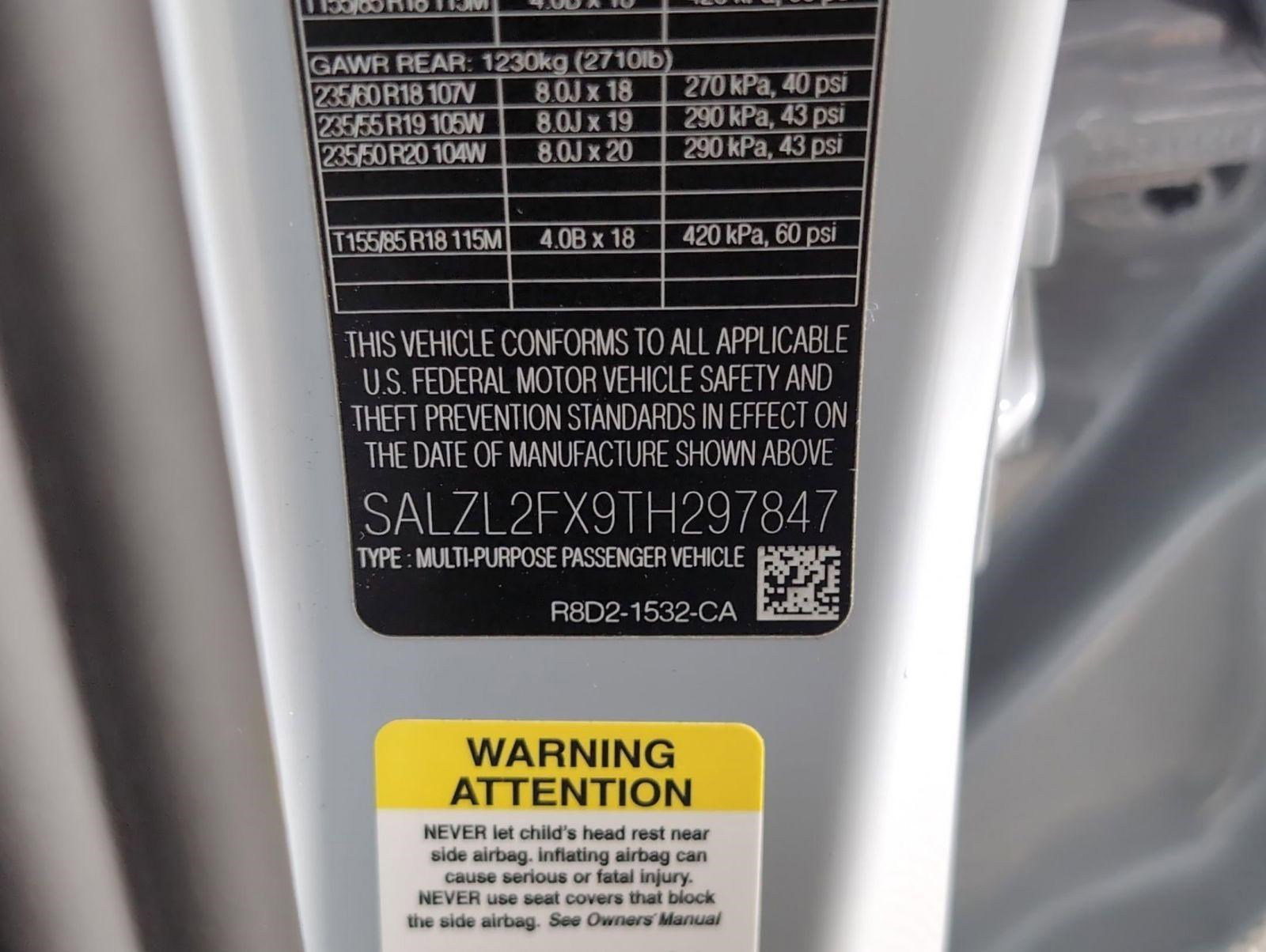 Certified 2026 Land Rover Range Rover Evoque Dynamic SE image 18