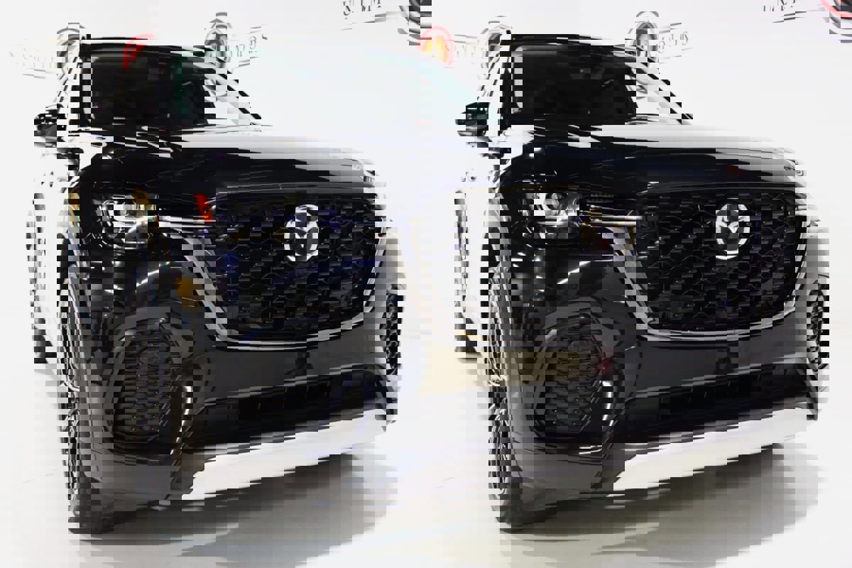 Used 2025 MAZDA CX-70 Plug-In Hybrid w/ Premium Pkg image 22