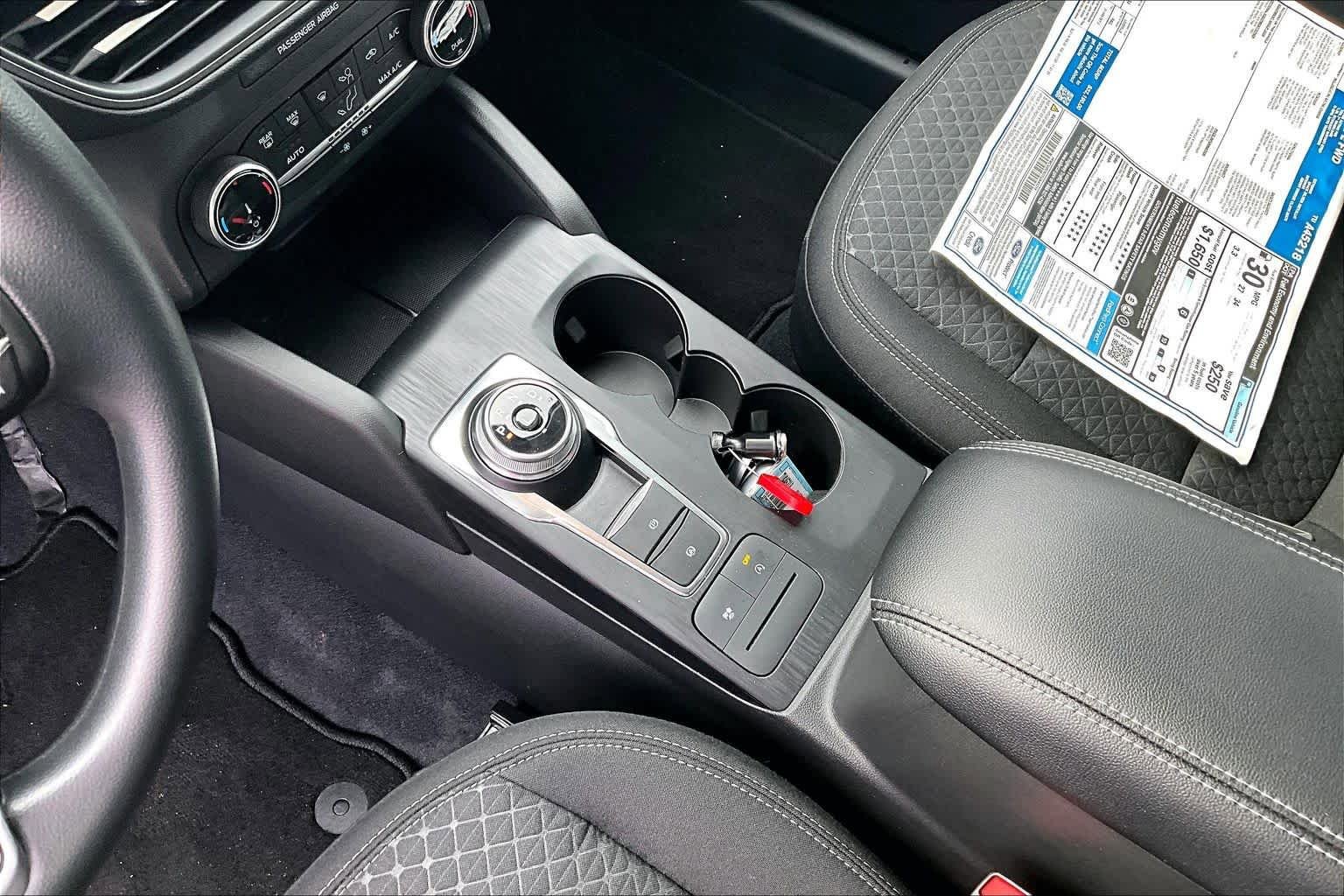 New 2026 Ford Escape Active FWD image 8