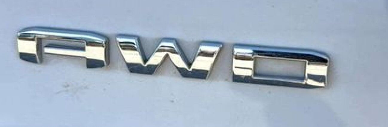 Used 2023 GMC Acadia Denali AWD/4WD image 22