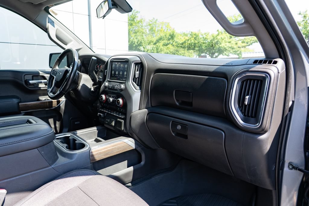 Used 2020 Chevrolet Silverado 1500 RST AWD/4WD image 27