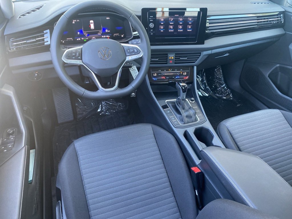 New 2025 Volkswagen Jetta S image 13