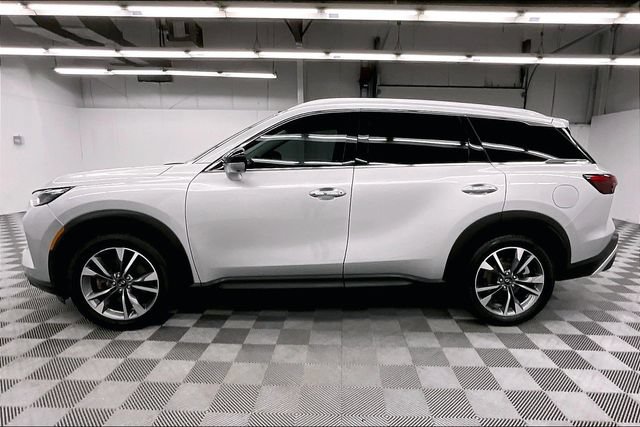 Used 2023 INFINITI QX60 Luxe AWD/4WD image 14
