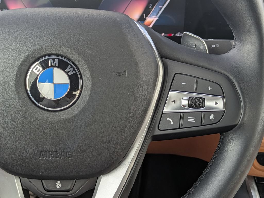 Used 2023 BMW 330i Sedan w/ Premium Package RWD image 19