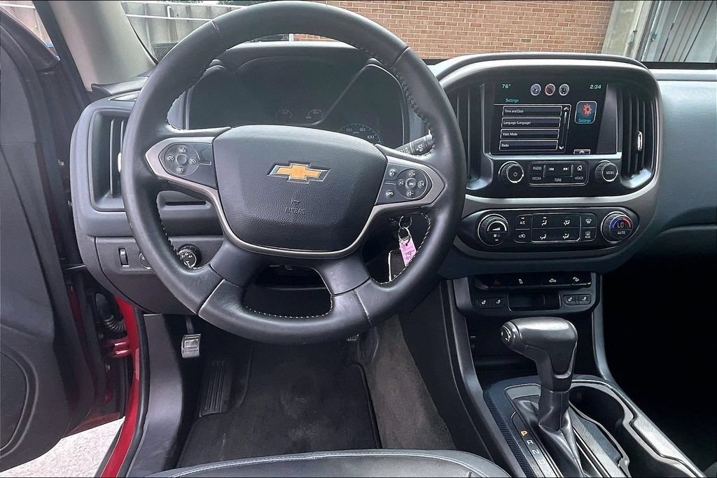 Used 2015 Chevrolet Colorado Z71 AWD/4WD image 5