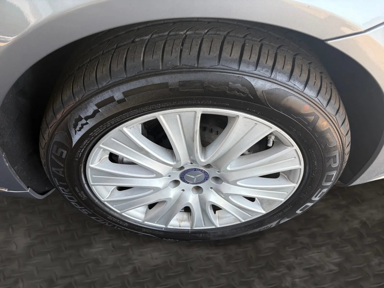 Used 2014 Mercedes-Benz S 550 Sedan image 39