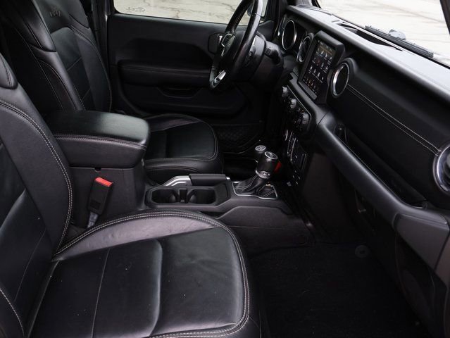 Used 2018 Jeep Wrangler Unlimited Sahara w/ Quick Order Package 24M Moab image 15