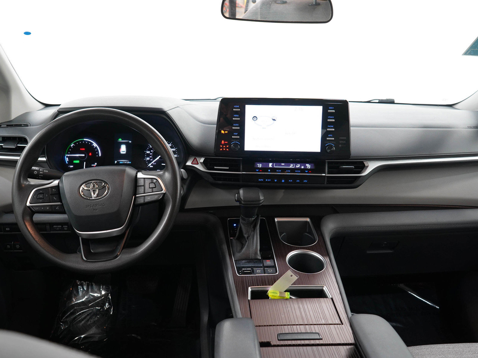 Used 2021 Toyota Sienna LE AWD/4WD image 16