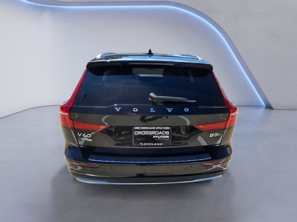 Used 2025 Volvo V60 B5 Cross Country Plus AWD/4WD image 5