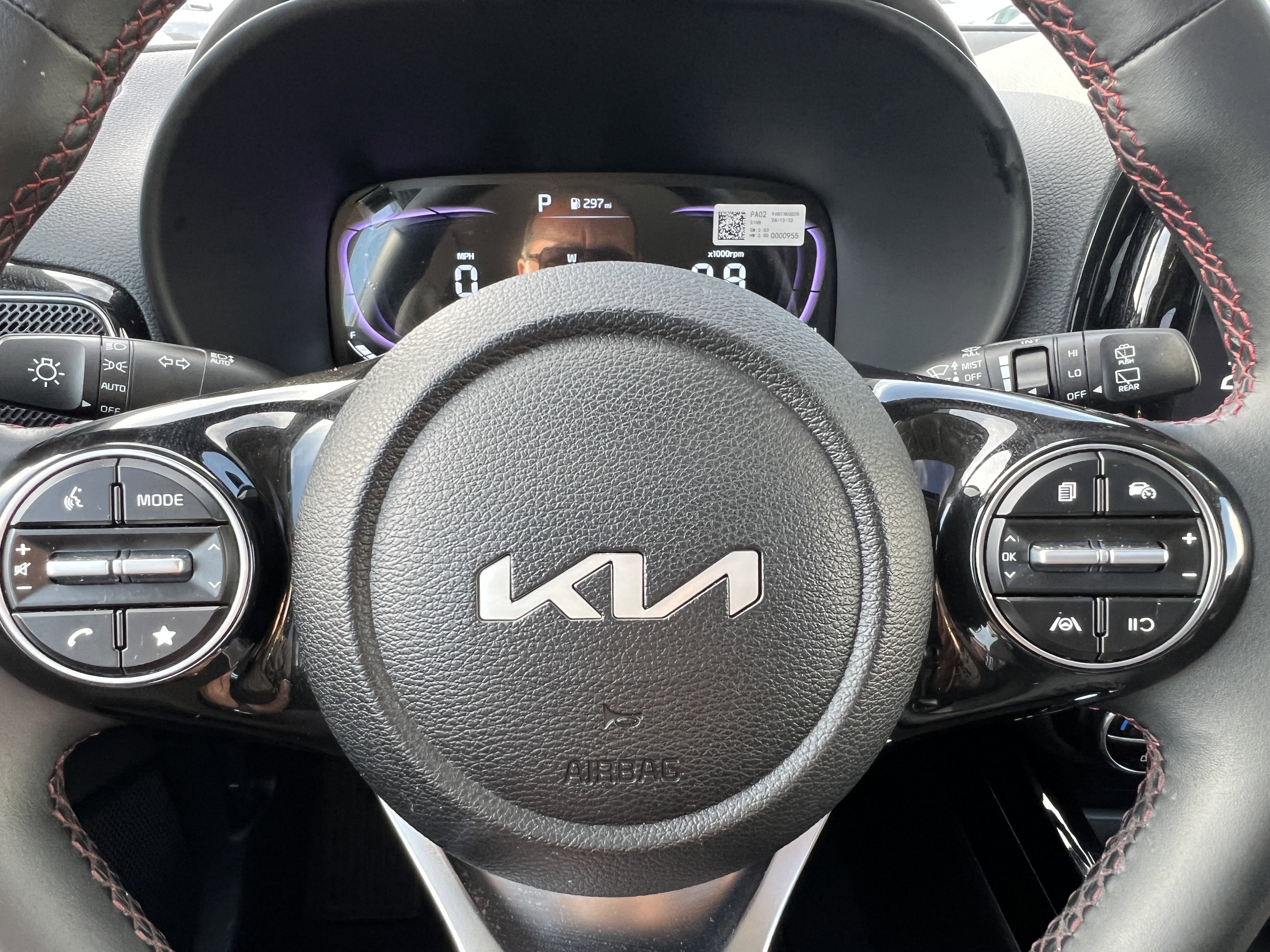 Certified 2025 Kia Soul GT-Line image 23