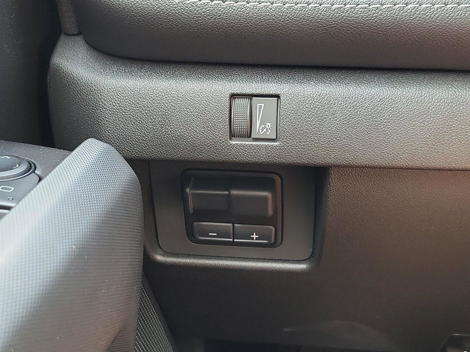 New 2025 Chevrolet Colorado LT w/ Advanced Trailering Package image 17